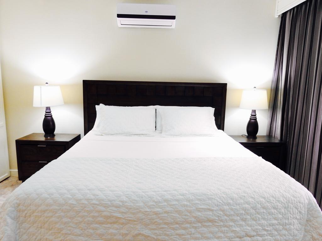 מנואל אנטוניו The Elephant Castle Beach Front Penthouse מראה חיצוני תמונה